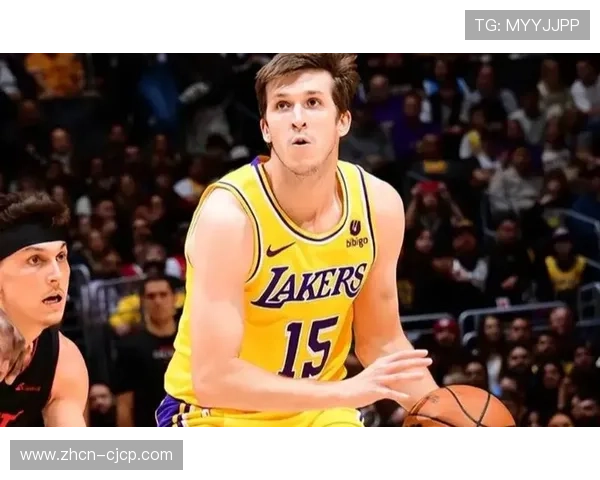 骑士对交易亨特持开放态度，湖人等多队询价探薪资灵活性