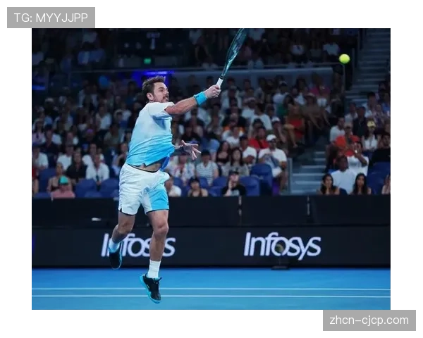 特写:告别战后的泪水,瑞士网球名将斯坦·瓦林卡挥拍作别罗兰加洛斯